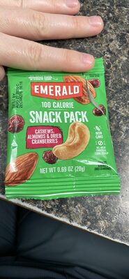 Cashews & Almonds With Dried Cranberries