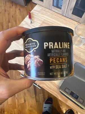 Praline Pecans, Praline