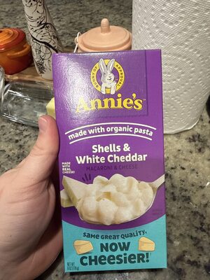 Annie's Shells & White Cheddar Macaroni & Cheese Made with Organic Pasta 4 Count