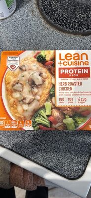 LEAN CUISINE Features Herb Roasted Chicken 8oz