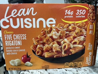 Comfort Cravings Five Cheese Rigatoni