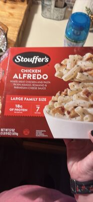 Stouffer's Chicken Alfredo Large Family Size, 57 Oz, Solid