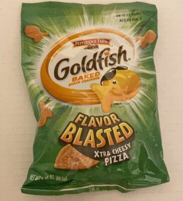 Goldfish Flavor Blasted Cheesy Pizza Crackers, Snack Crackers,  2.45 oz snack pack