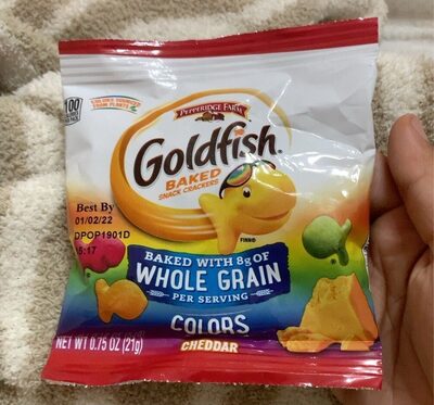 Goldfish Baked with Whole Grain Cheddar Crackers Colors