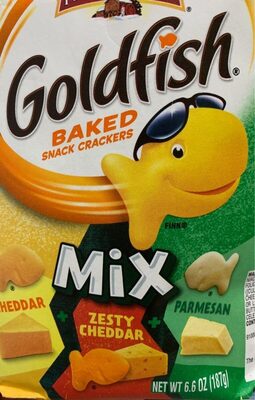 Goldfish Mix with Cheddar, Zesty Cheddar and Parmesan Crackers, Snack Crackers, 6.6 oz bag