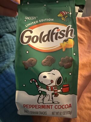 Goldfish Snoopy Peppermint Cocoa Graham Crackers, 6.1 Oz Bag