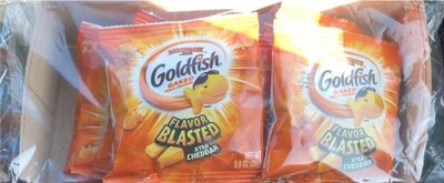 Goldfish Flavor Blasted Crackers, Xtra Cheddar Snack Packs, 12 Count Multipack