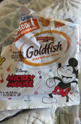 Goldfish Baked with Whole Grain Cheddar Crackers - Disney's Mickey Mouse