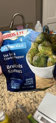Birds Eye Steamfresh Sea Salt & Cracked Pepper Brussels Sprouts, Frozen Vegetable, 10 oz. Bag