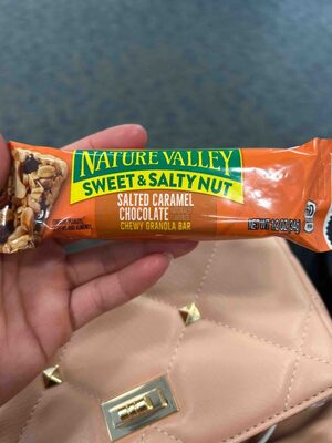 Nature Valley Sweet & Salty Nut Salted Caramel Chocolate Granola Bar