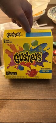 Gushers Tropical Fruit Flavored Snacks 3 Count