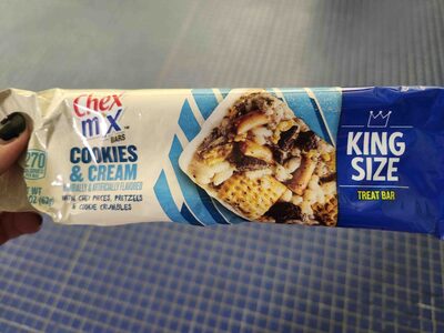 Cookies & Cream With Chex Pieces, Pretzels & Cookie Crumbles Bars, Cookies & Cream