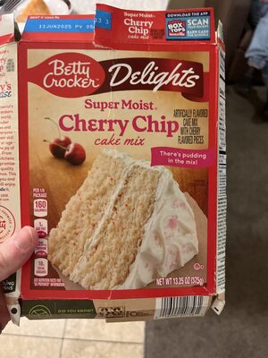 Betty Crocker Delights Super Moist Cherry Chip Cake Mix