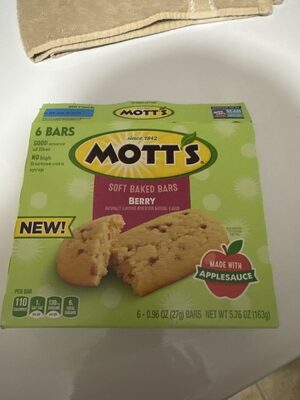 Mott's Soft Baked Berry Bar