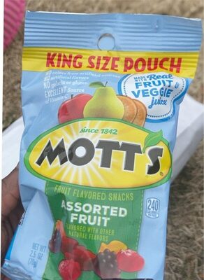 Mott's Assorted Fruit  Flavored Snacks