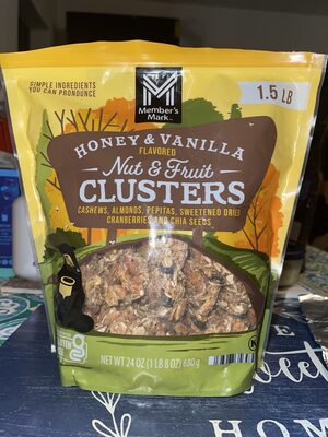 Honey & Vanilla Cashews, Almonds, Pepitas, Sweetened Dried Cranberries And Chia Seeds Nut & Fruit Clusters, Honey & Vanilla