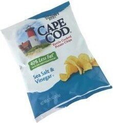 Cape Cod Potato Chips, Less Fat Sea Salt & Vinegar Kettle Cooked Chips, 0.75 Oz