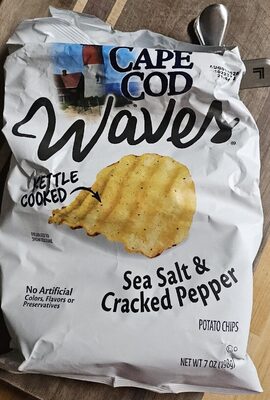 Cape Cod Sea Salt & Cracked Pepper Potato Chips, 7 Oz Bag