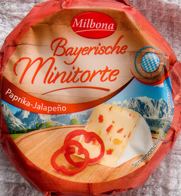 Soft Ripened Cheese Mini Brie With Bell And Jalapeno Peppers, Mini Brie