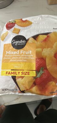 Mixed Fruit Medley Mango Chunks, Pineapple Chunks, Sliced Peaches, Whole Strawberries, Mixed Fruit Medley