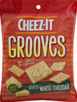 Sharp White Cheddar Crunchy Snack Crackers, Sharp White Cheddar