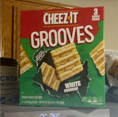 Kellogg's Cheez It Crackers Grooves White Cheddar 27oz