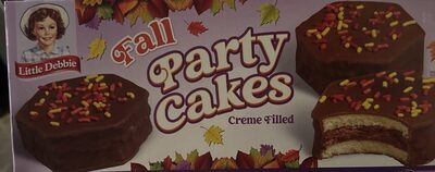 Twin-Wrapped Fall Party Cakes