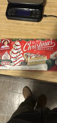 Christmas Tree Snack Cakes