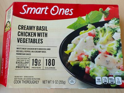 Smart Ones Creamy Basil Chicken With Broccoli, 9.0 Oz