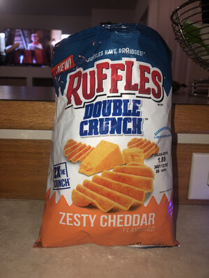 Zesty Cheddar Flavored Potato Chips, Zesty Cheddar