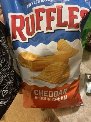 Cheddar & Sour Cream Potato Chips, Cheddar & Sour Cream