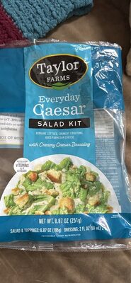 Everyday Caesar Chopped Romaine, Croutons, Aged Parmesan Cheese With Creamy Caesar Dressing Salad Kit, Everyday Caesar