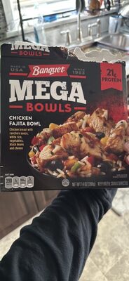 Banquet MEGA Bowls Chicken Fajita, Frozen Meal, 14 oz.