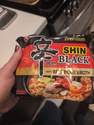 Black With Beef Bone Broth Shin Premium Noodle Soup, Black With Beef Bone Broth
