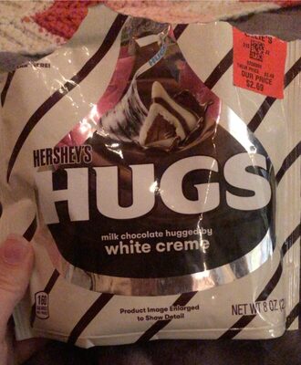 Milk Chocolate Hugged By White Creme, White Creme