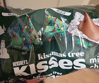 Milk Chocolate Kissmas Tree Candy, Milk Chocolate