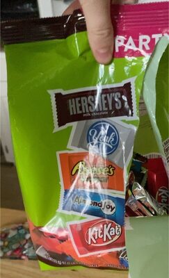 Hershey's Chocolate Candy Assortment Party Pack, 33.43 Oz