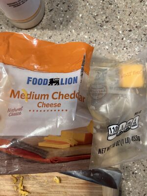 Natural Medium Cheddar Cheese