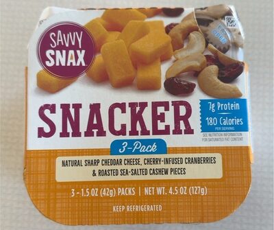 Cheddar Cheese, Cranberries, Cashew Snacker