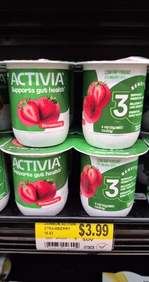 Activia Dannon Blended Strawberry Lowfat Probiotic Yogurt 4-4 oz. Cups