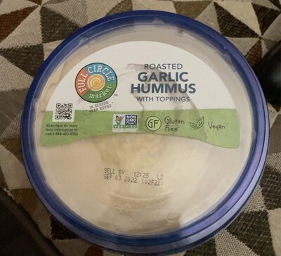Roasted Garlic Hummus With Toppings, Roasted Garlic With Toppings