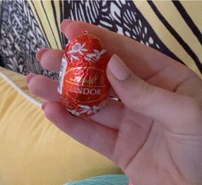 Lindt Lindor Milk Chocolate Truffle Eggs, 23.7 Oz
