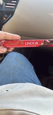 Lindt Lindor Milk Chocolate Truffle Bar, 1.3 Oz
