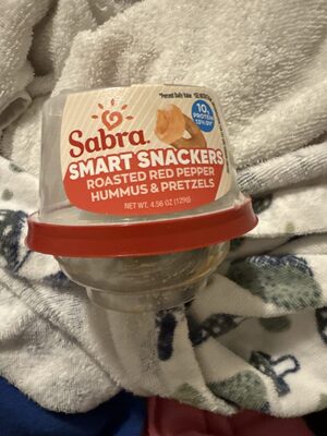 Roasted Red Pepper Hummus With Pretzels, Roasted Red Pepper