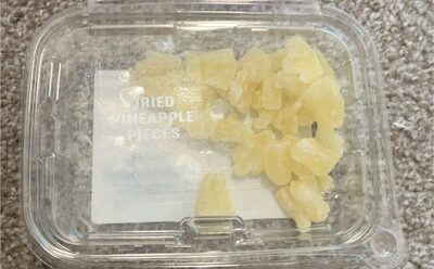 Dried Pineapple Pieces