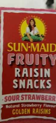 Sour Strawberry Flavour Fruity Raisin Snacks, Sour Strawberry