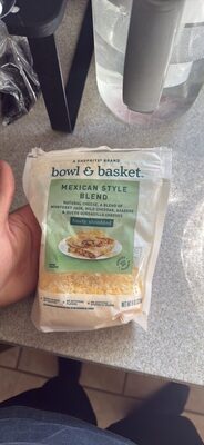 Mexican Style Blend Finely Shredded Natural Cheese, A Blend Of Monterey Jack, Mild Cheddar, Asadero & Queso Quesadilla Cheeses, Mexican Style Blend