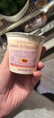 Strawberry Banana Fruit On The Bottom Lowfat Yogurt, Strawberry Banana