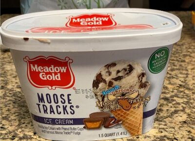 Denali Original Moose Tracks Vanilla Ice Cream With Peanut Butter Cups And Famous Moose Tracks Fudge, Denali Original Moose Tracks