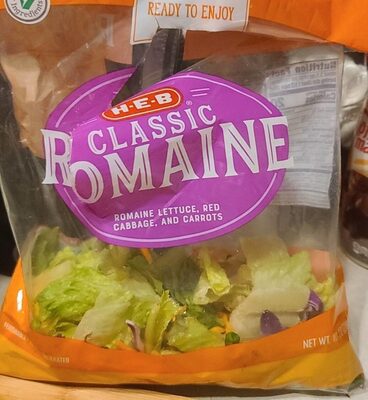 Classic Romaine Lettuce, Red Cabbage, And Carrots, Classic